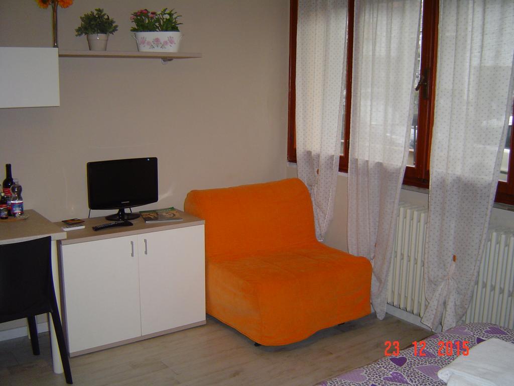 Ferienwohnung Irene Pistoia Zimmer foto